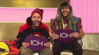SCB Fans Tinu & D&auml;nu bei Glanz und Gloria - Simon Moser und Assistent Schelker