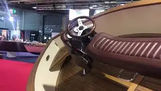 Phiequipe MB11 @ Nautic 2017