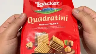 Loacker Quadratini Unboxing and eat (my favourite)