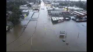 Hartnell Ave.  Flood in Redding CA.  12/21/2025