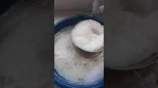 Como retirar a casca do feijão fradinho para fazer acarajé