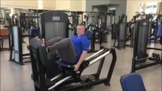 Life Fitness Seated Leg Press Machine