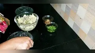 HOW TO MAKE CHICKEN POTATO ROLLS