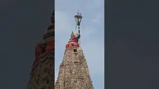 Dwarkadhish Temple Live Flag Hoisting Darshan with Vrinda Padhia&hellip; #dwarkatoday 