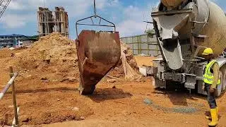 casting of building pillar foundations ...