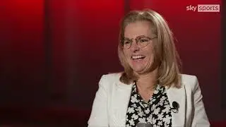 Sue Smith grills Sarina Wiegman in Christmas Q&A!