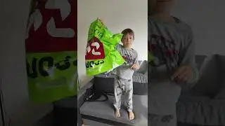 Erik and the Parachute for LEGO Man Adventure Time! Эрик и парашют для ЛегоМена!