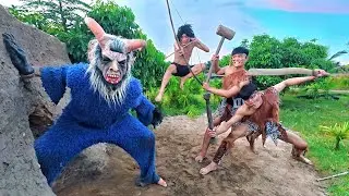 Tribal Warriors Attack Ferocious Monsters In Cave | 3