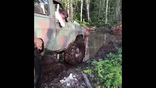 Sinking a military blazer m1009 on 40&rsquo; boggers
