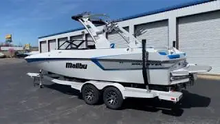 2020 Malibu 22 MXZ (White/Vapor Blue) SOLD