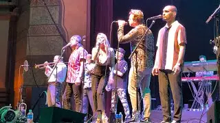 Leonid and Friends   - Fantasy (Earth Wind & Fire Cover)