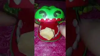 💥 BIG CROCODILE DENTIST EATING SPICY POTATO CHIPS 💥#asmr #asmrsounds #shortvideo #shorts