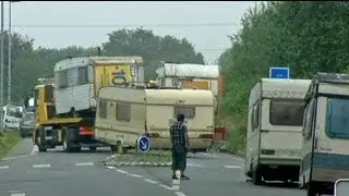 Roms : Bruxelles attend des 