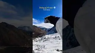 Feeling of 1st snowfall😍 #northsikkim #sikkim #mountains #travel #snow #ytshorts #trending #viral