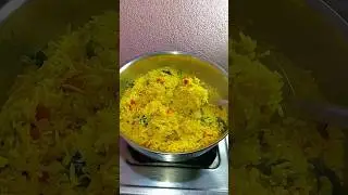 Moong Dal Khichdi Recipe 😍💯. #cooking #indianfood #food #shortsfeed #shorts