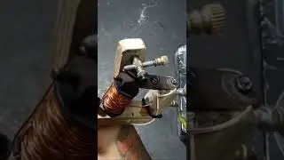 DIY coil tattoo machine made by wood frame . To see full video click the related video #bamtattoo