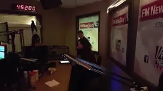 Amanda Raye in studio with the Dave Glover Show
