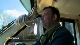 Bateaux fluviaux sans permis reportage tv