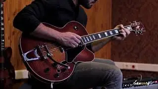 Fremediti Guitars | Amphion played by Nikos Arvanitis