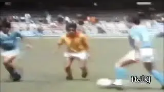 Maradona e Careca no Napoli.   Para quem nunca teve oportunidade de assistir:    😍