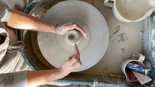 How to avoid volcanos whilst centring your clay on the wheel.