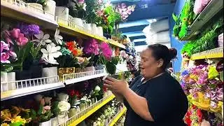 CONNY SIN DINERO COMPRANDO 