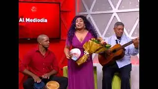 Asi despiden el 2023 los locutores cubanos Marino Luzardo y Barbara Sánchez Novoa  en Al Mediodía
