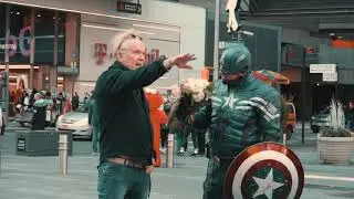 Floral Designer Gives Away Free Flowers in New York City!!!