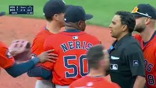HECTOR NERIS-BANCAS VACIAS EN BOSTON