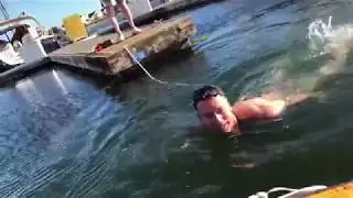 SV Blue Moon - Life Raft Practice