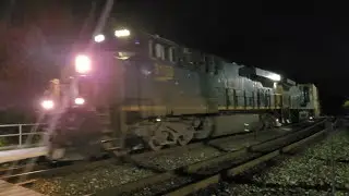CSX Q136 heads east with over 200 cars (4k UHD)