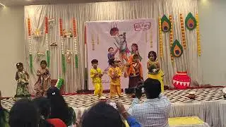 Shivanshi performance on the stage...kids glory Play centre school 🏫 🎒 (@sangeetanishantsingh )
