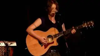Amy Campbell - Fearless