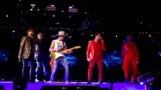 90's Pop Tour / Erik Rubin - No para de llover (Ft. Syntek, The Sacados, Ari, Oscar) En vivo
