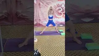 How to do front split ( hanumanasana ) Day 5