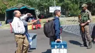 #Liveupdate Polling Staff dispatched from DC office Ramban ahead from 1st Ph