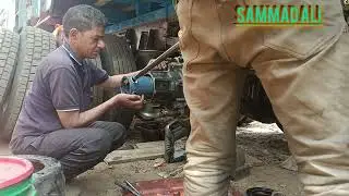 Truck rear wheel hub greasing | Indian truck mechanics