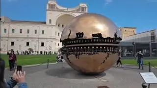 Top 5 amazing museums in the world.