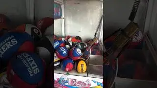 I broke a claw machine and won