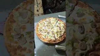mushroom cheese  #pizza ..😱😱🔥🔥