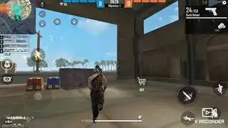 PLAYING free fire with robot voice