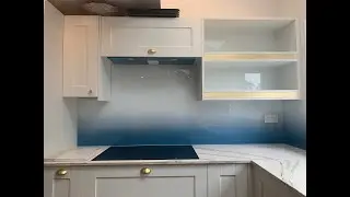 Colour-Match Gradient Effect Kitchen Splashbacks by &reg;CreoGlass, www.creoglass.co.uk