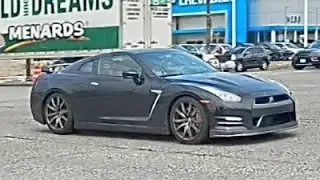 Spotted a 2015 Nissan GTR R35 Black Series in Oak Lawn, Illinois.