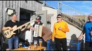 Ein Musikant kennt kein zu Hause ( Gerry Moser)