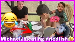 BUHAY AMERIKA; FIL-AM KIDS EATING DRIEDFISH😂 NA MISS DAW NI MICHAEL KUMAIN NG TUYO!