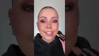 trying on be my bridesmaid from MAC 👰&zwj;♀️