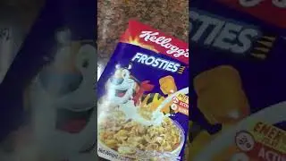 Eating Kellogg's Cereal Frosties #shorts
