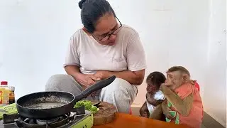 Look so very smart Icy & Bryan cooking with mother.