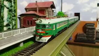ЭР2-492, платформа Можайская. 1:86 НО