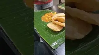 special kachuri alur dom at Kolkata Horidas modok#viralvideo #love#viralreels #viralshort #shortvide